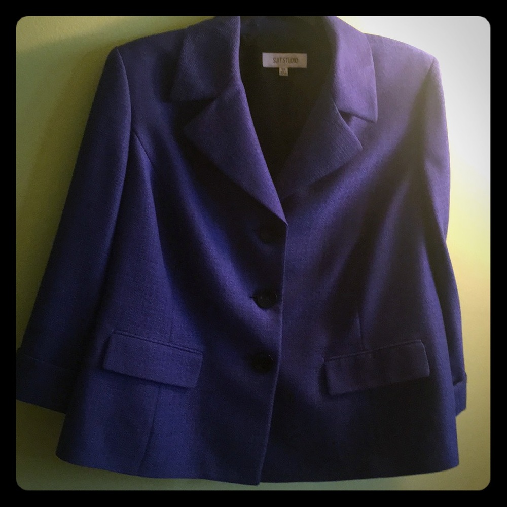 Suit studio royal blue blazer
